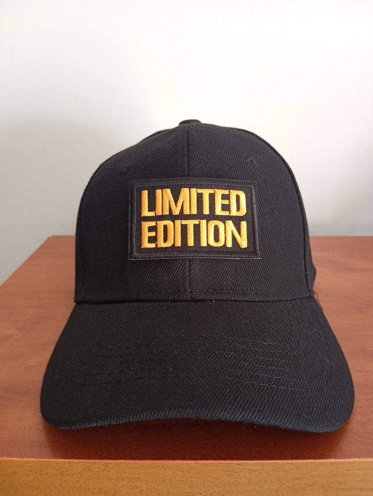 Boné Limited Edition