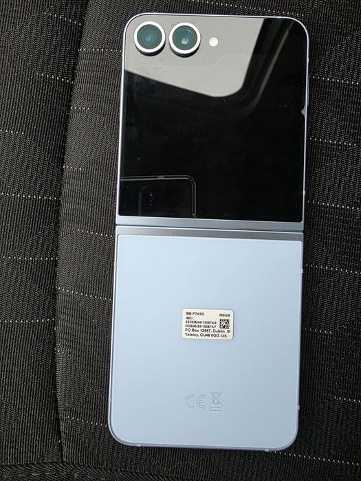 Samsung Galaxy Z FLIP 6 256GB Azul