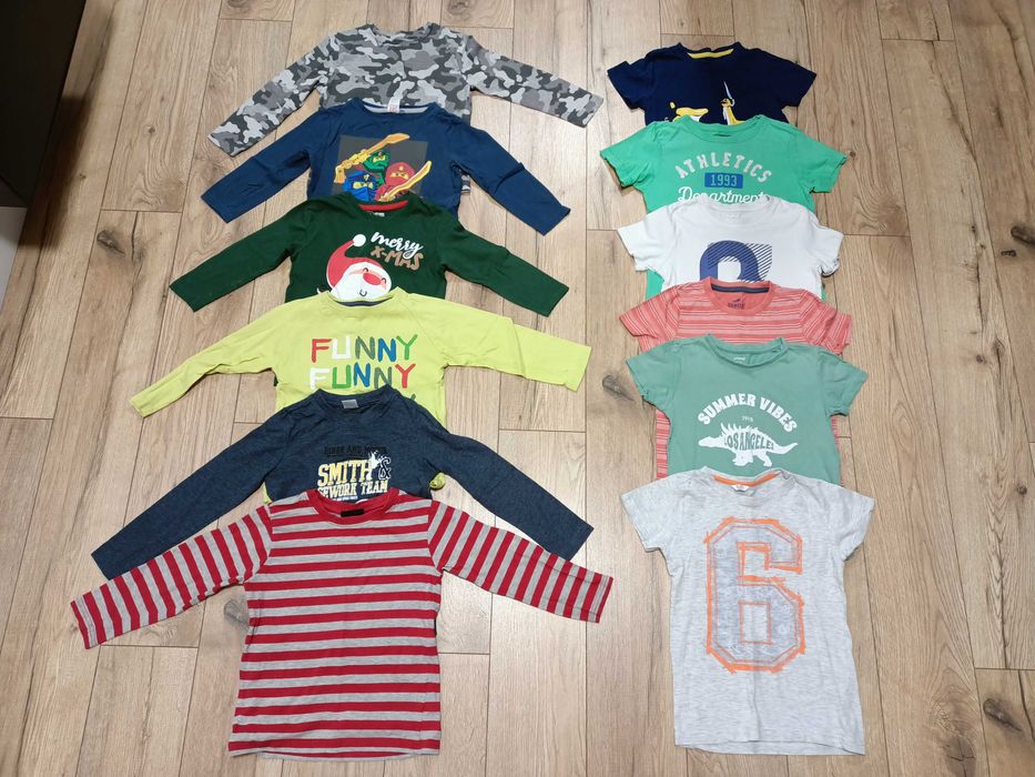 Paka ubrań dla chłopczyka rozmiarem 98/104