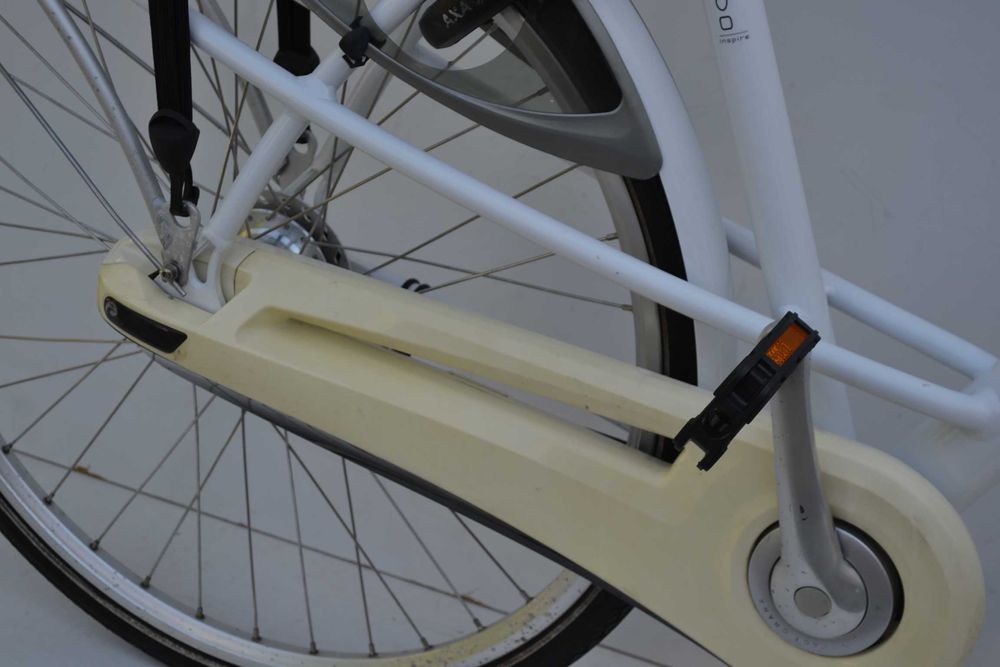 Biały rower holenderski * Batavus Mambo Inspire 53cm koła 28'' nexus 7