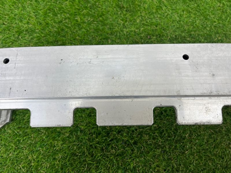 Усилитель бампера задний BMW 5-series G30 2.0 B46B20 2017