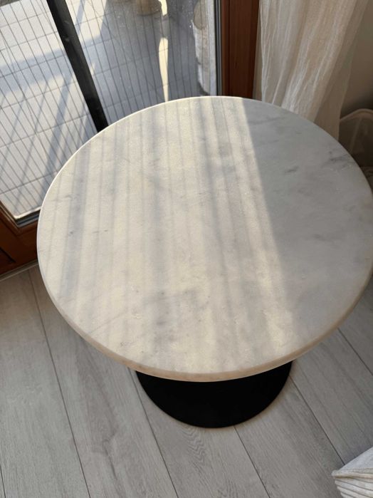 Stolik kawowy pomocniczy marmur