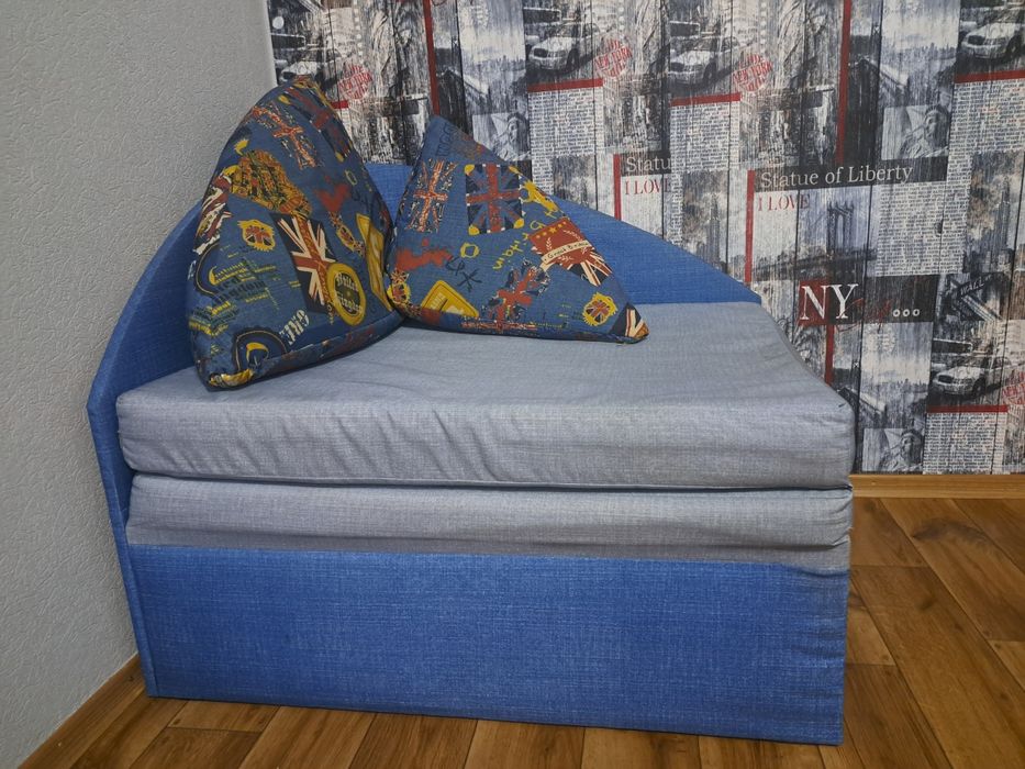 Ліжко-гном, диван, крісло  САМОВИВІЗ!