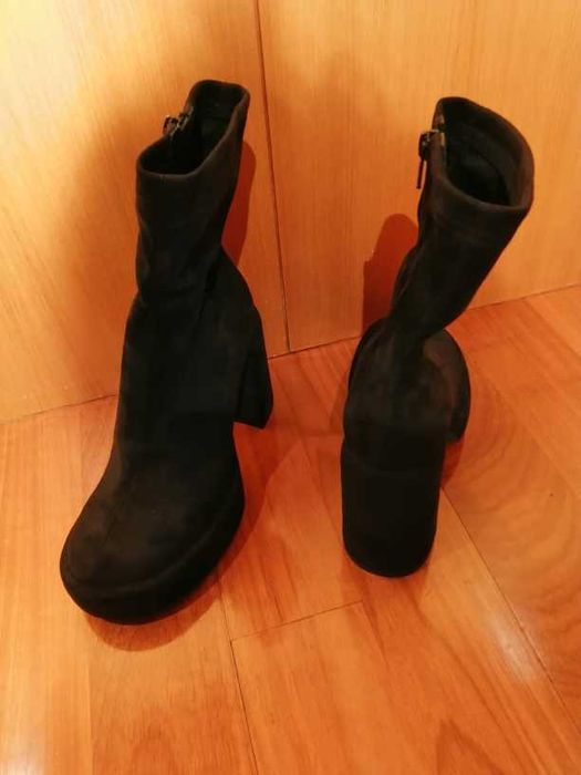 Botins Elena Iachi (novos) - tamanho 39