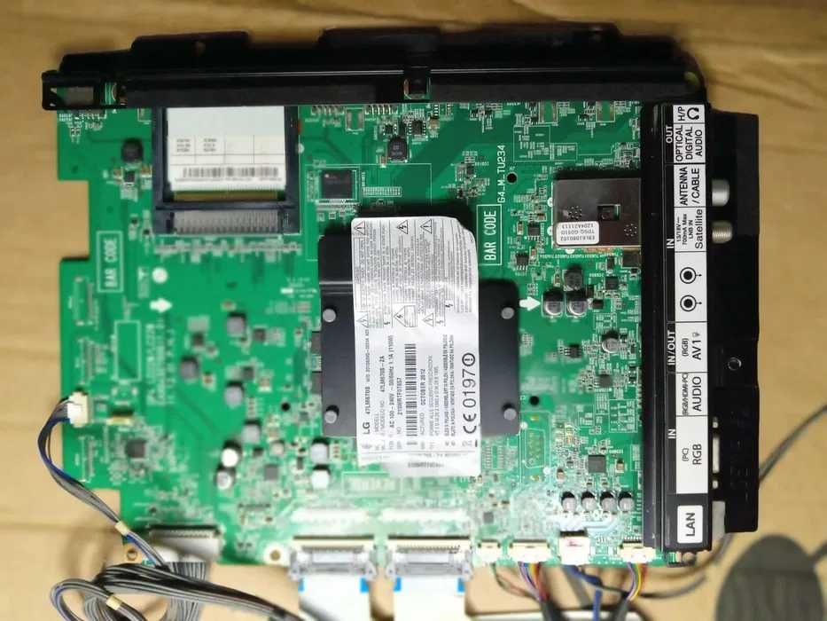 motherboard código EAX64.307.906 modelo LG 47LM670S