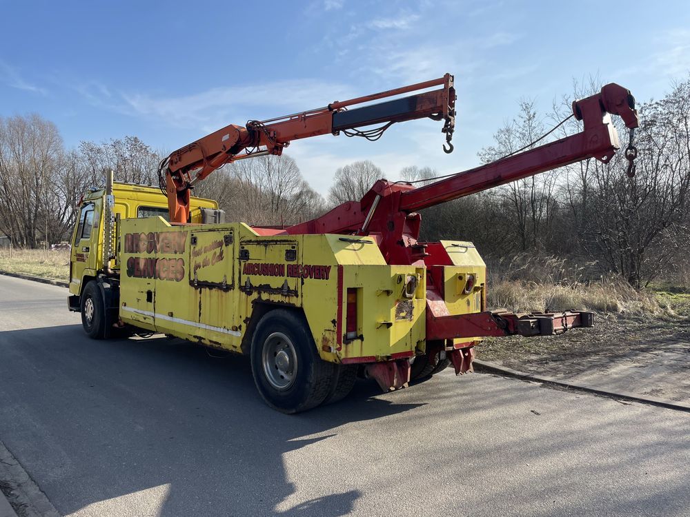 Volvo FL12 Holownik pomoc drogowa Boniface MK2 + dźwig HDS Atlas