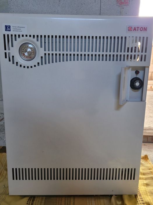 Котел газовий парапетний АТОН-10 ЕУ (одноконтурний) універсал 10 кВт