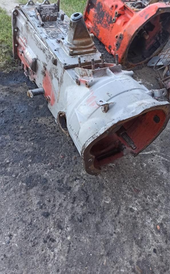 Skrzynia biegów Ursus C360,355,stan bdb