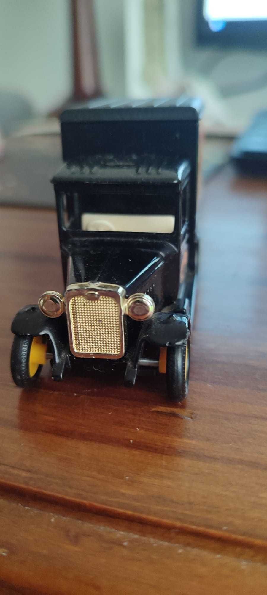 Carro vintage Days Gone England