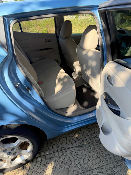 Nissan Leaf Tekna 2012 - Elétrico