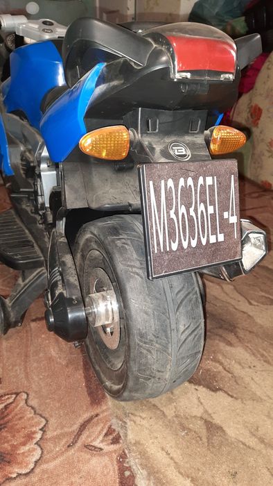 Дитячий мотоцикл