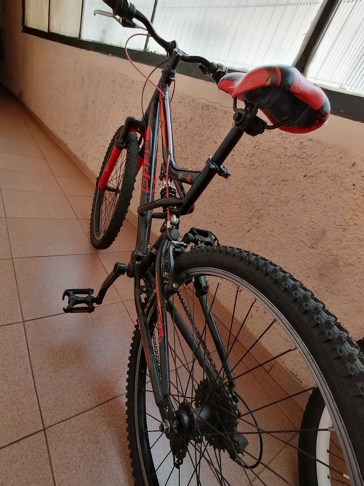 Bicicleta junior full suspension