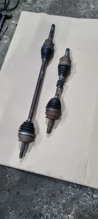 Полуось привод Dodge Caravan Chrysler Voyager Grand 2.4 2.8 3.3 шрус