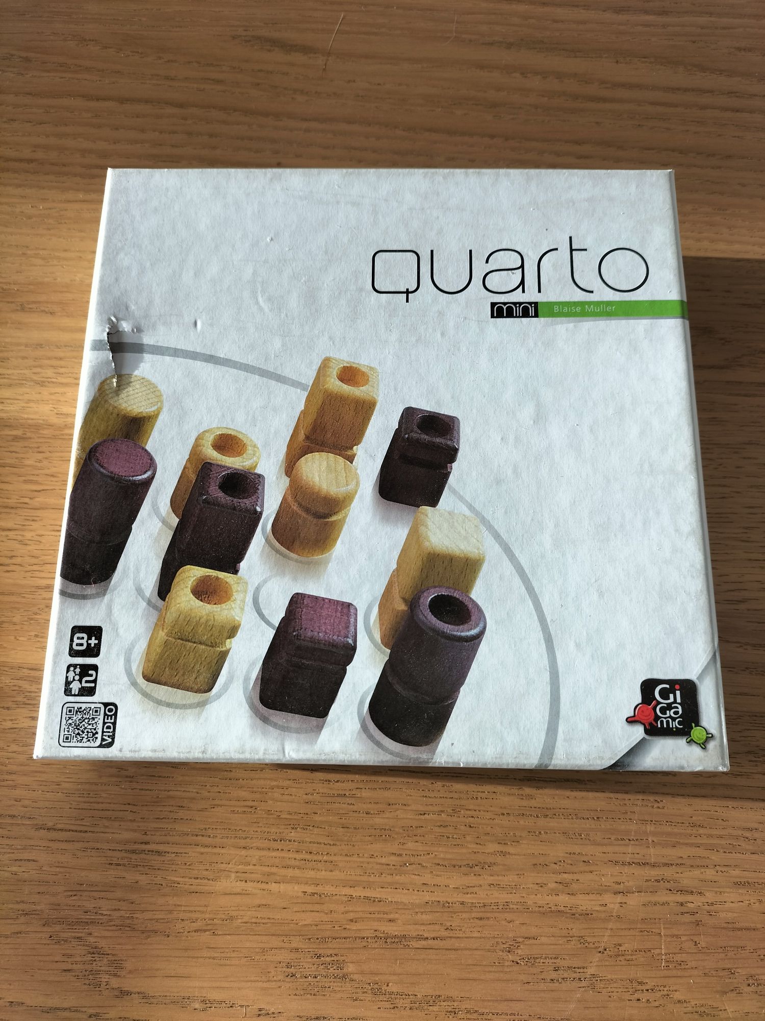 Quarto - Jogo de Tabuleiro