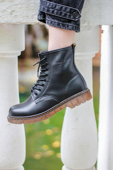 Черевики жіночі Dr.Martens 1460 Black 11822006 Доктор Мартінс
