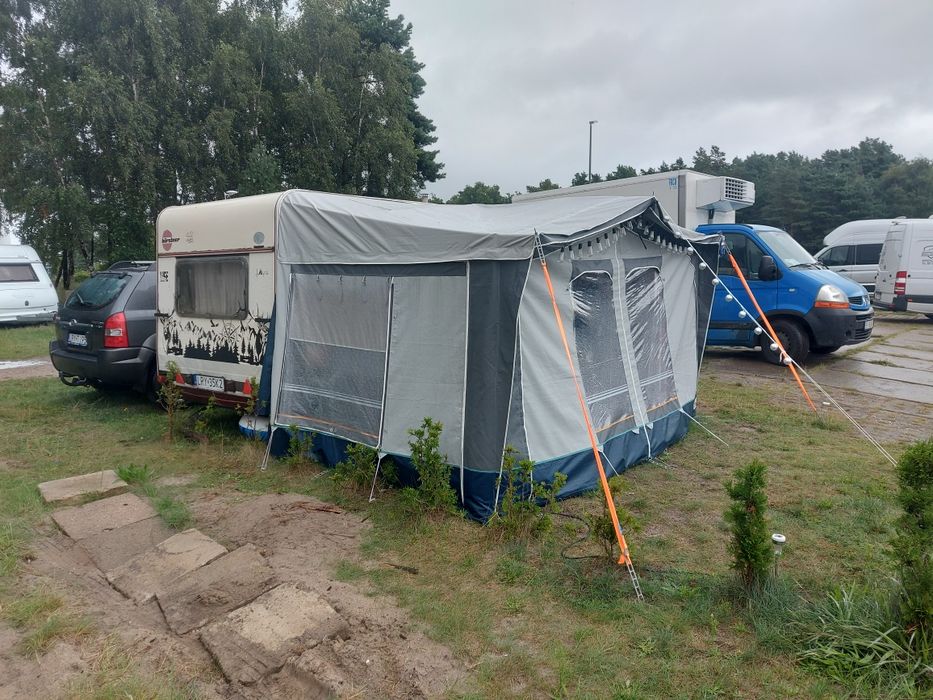 Burstner club przyczepa kempingowa  lekka 650