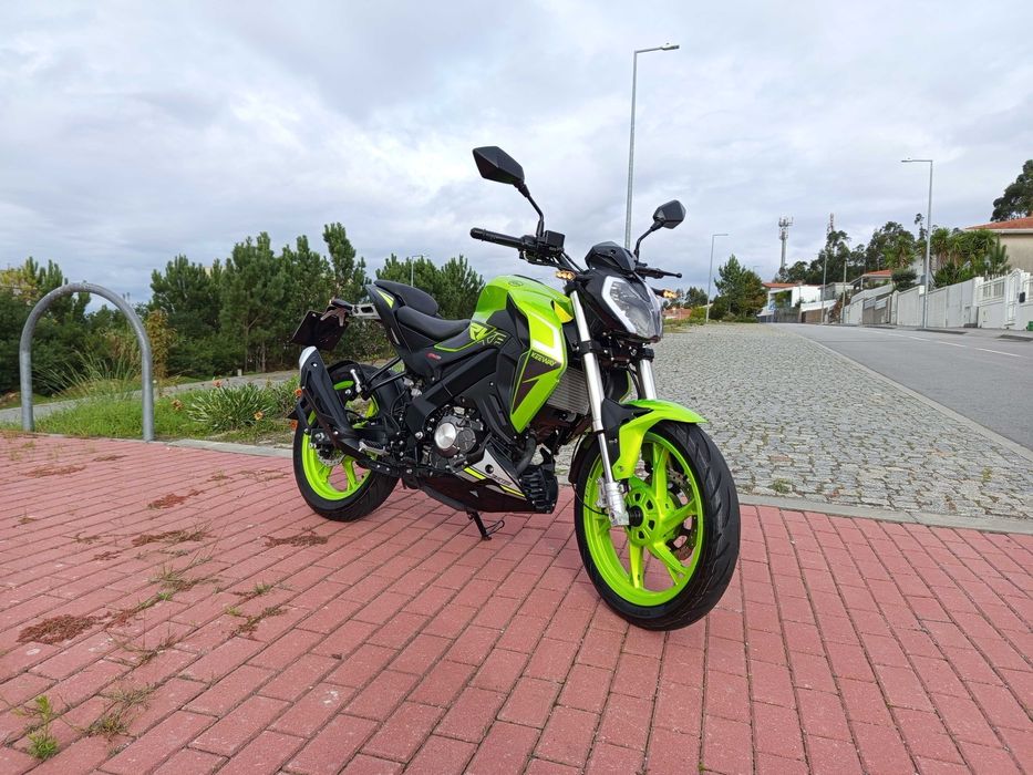 Keeway RKF 125 850 kilómetros(práticamente nova)