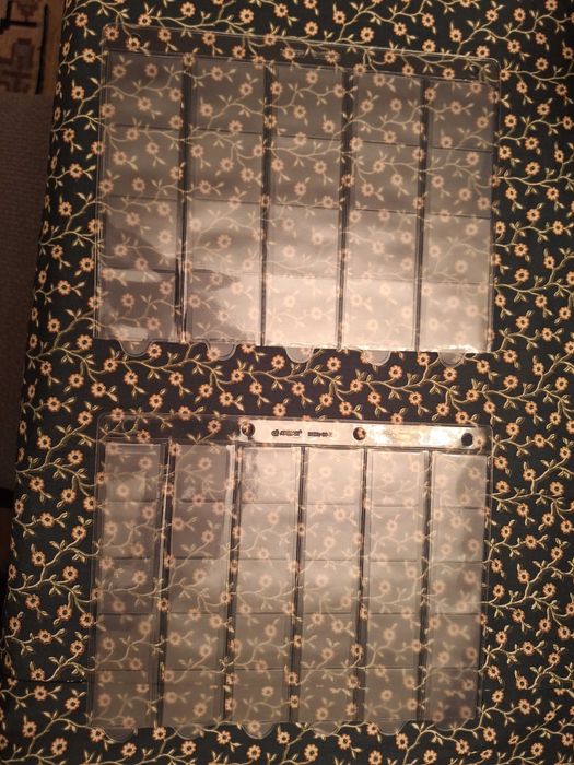 Álbuns/Capas de Moedas + Folhas Plásticas + Separadores