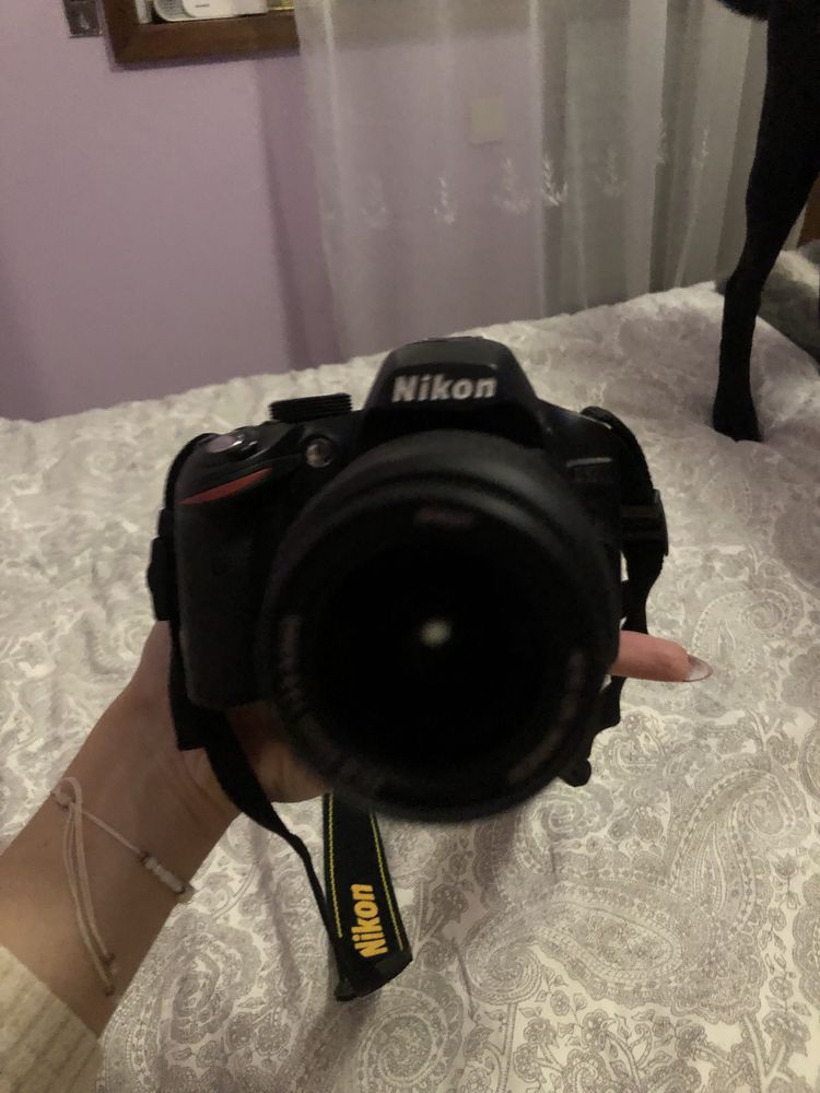 Nikon D3200 + carregador