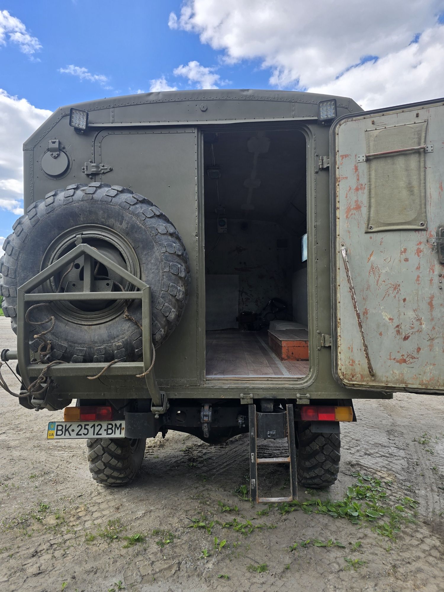Продам Газ 66 Кунг