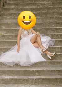 Przepiękna suknia ślubna typu KSIĘŻNICZKA wyjątkowa