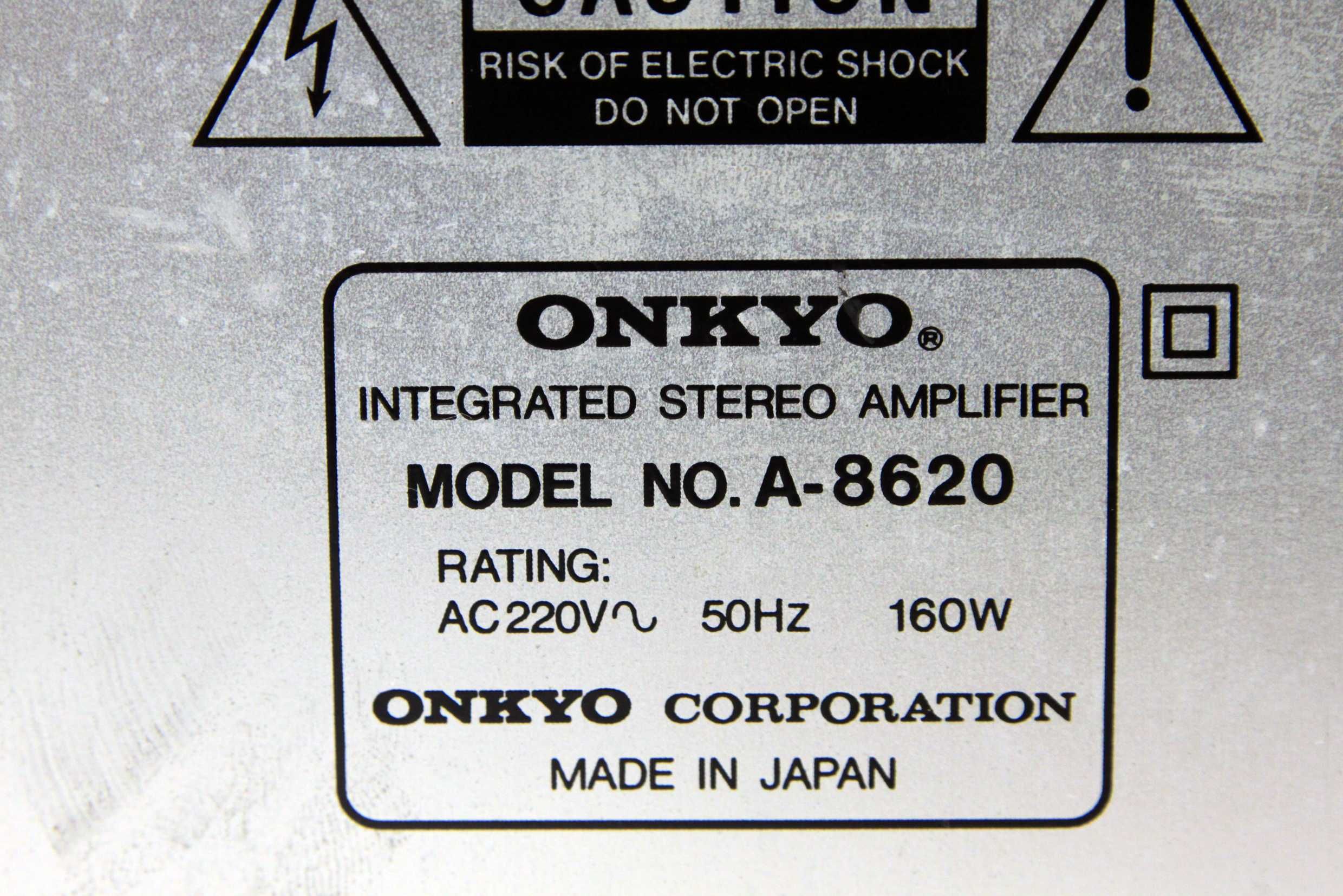 Wzmacniacz ONKYO A-8620