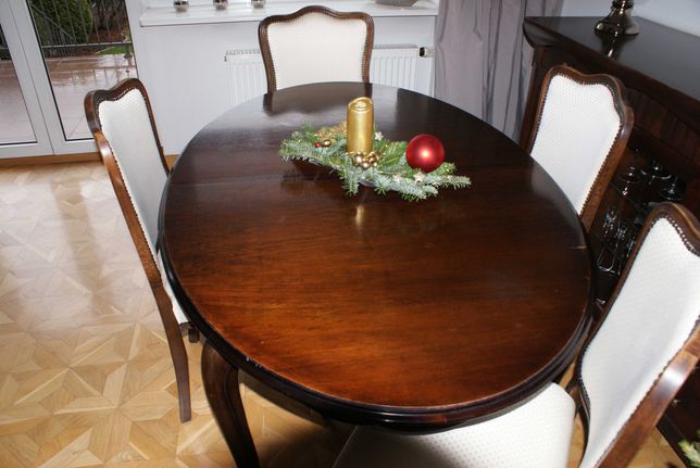 Stół lite drewno + komplet krzeseł