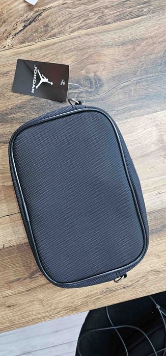 NIKE JORDAN oryginalna nerka, listonoszka, saszetka.Dowód zakupu.NOWA.