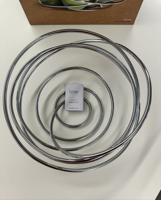 Fruteira Loop Black+Blum