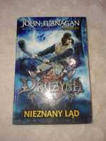 Nieznany ląd - John Flanagan