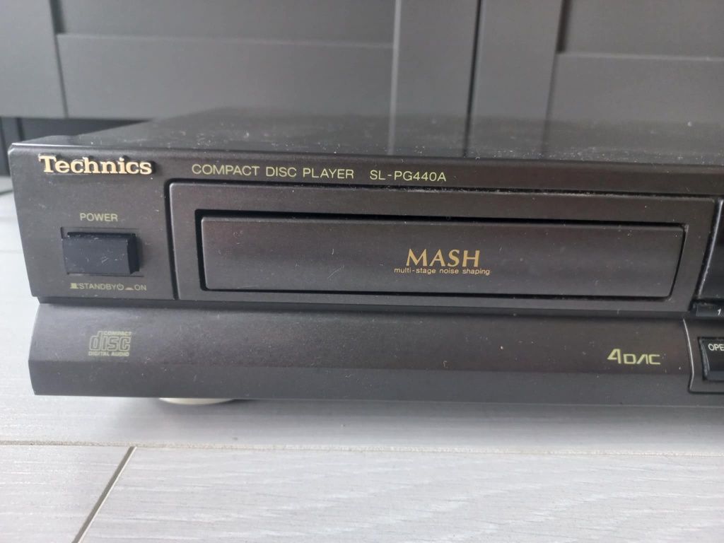 CD Technics SL-PG440A