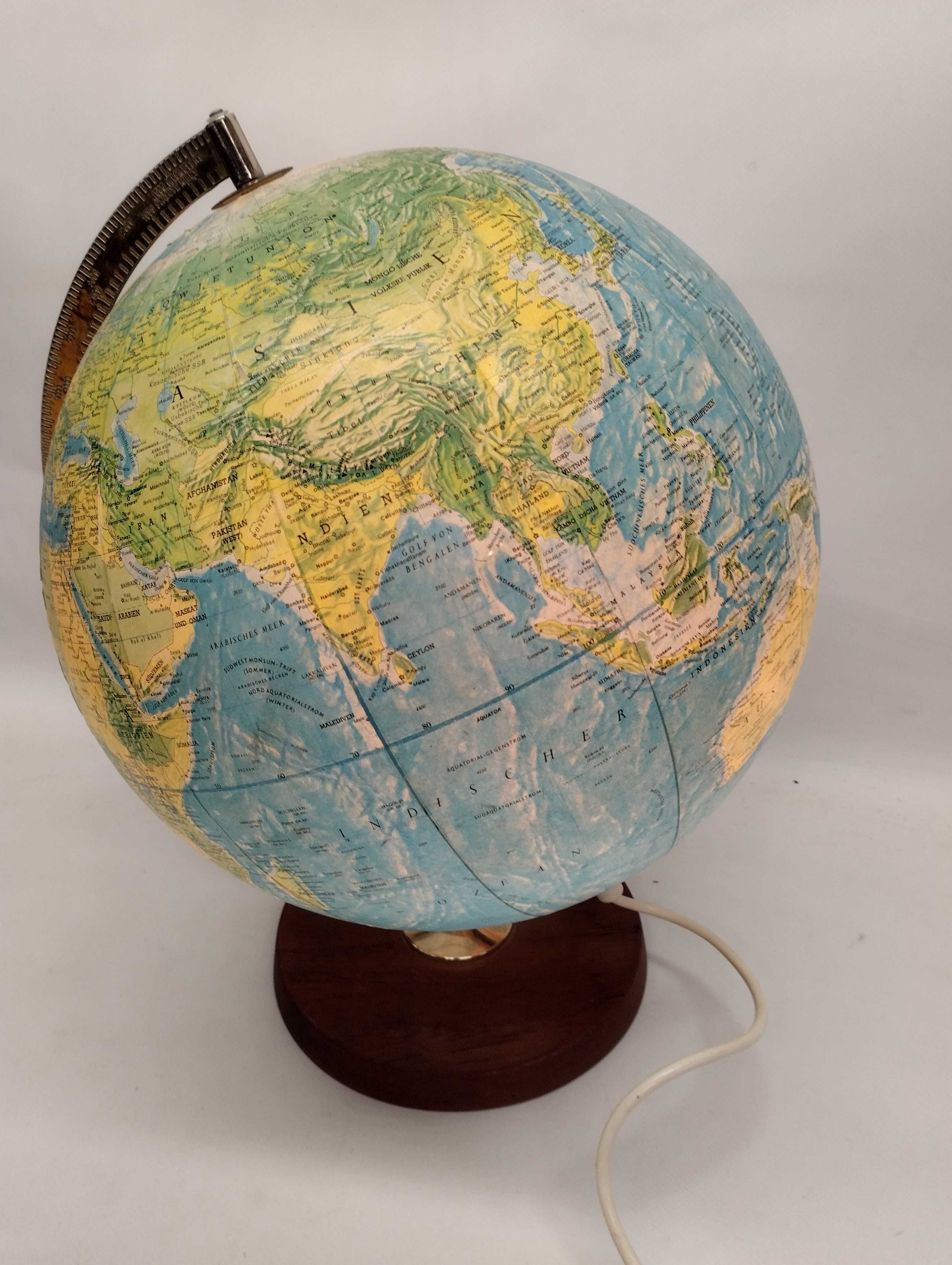Globus Podświetlany lata 60