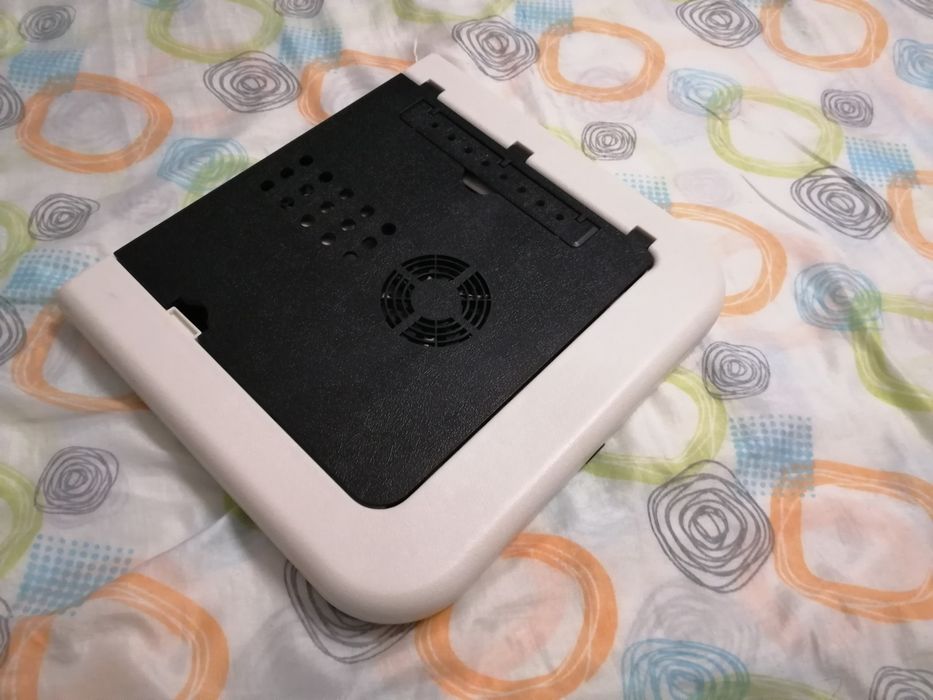 Mesa para PC dobrável