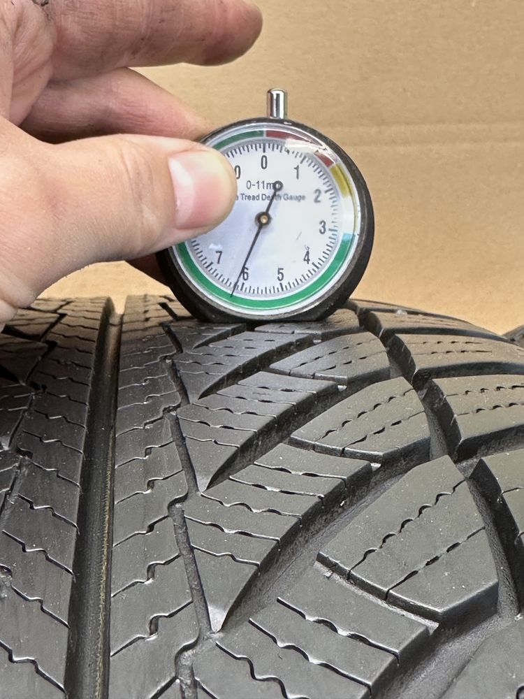 GoodYear UltraGrip8 RSC 245/45/19 kpl 4 szt rok 2018 bieżnik 6 mm