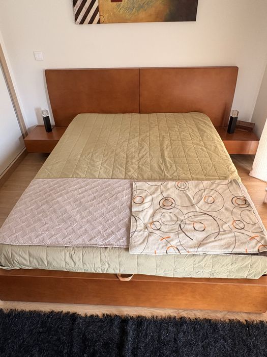 Cama completa com camiseiro