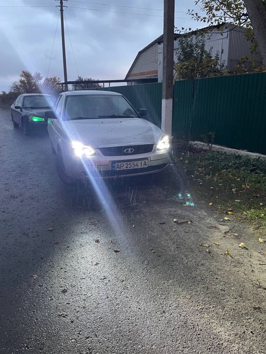 Lada priora в гарному стані, гбо 4