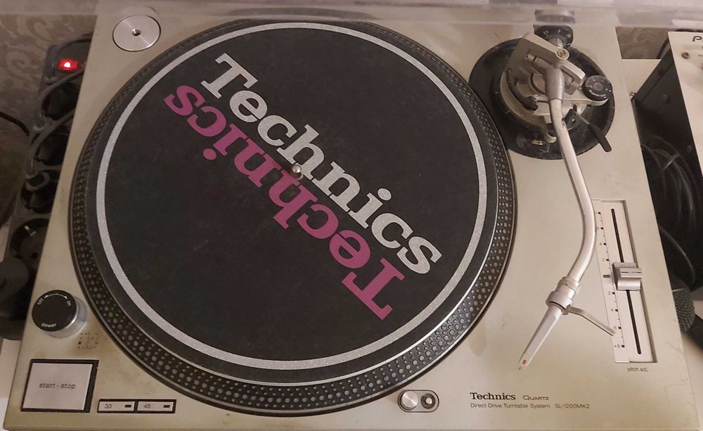 Technics SL-1200 MK2 Direct Drive вінілові програвачі