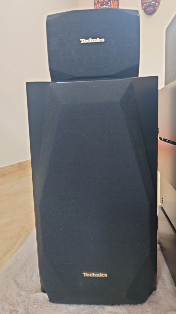 Wieża Technics SL-C770E-K STEREO AMPLIIER Dolby Surround 5 głośników