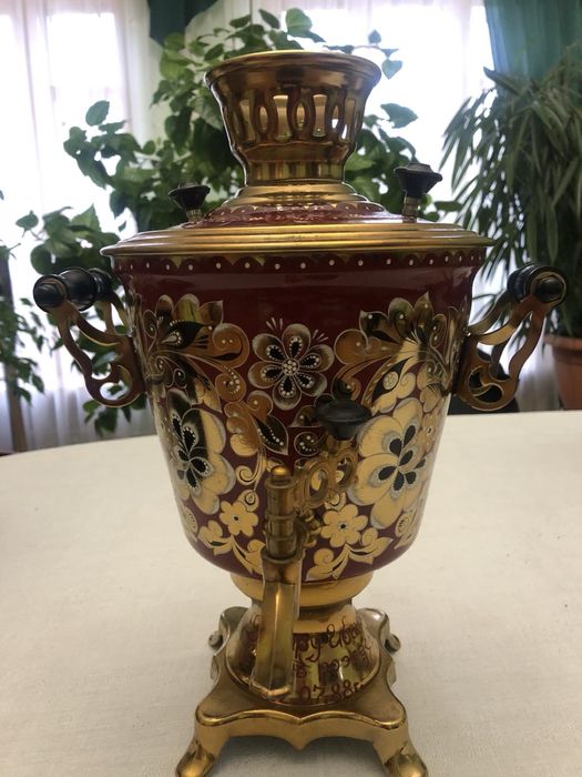 Розписний самовар, електрочайник