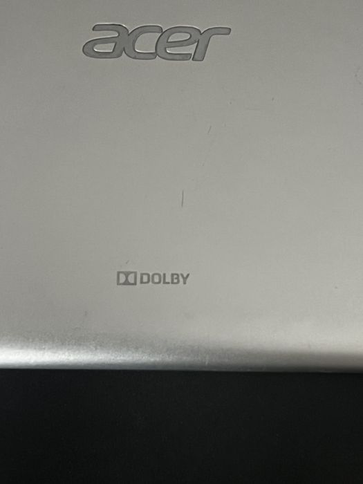 Tablet Acer Branco e cinza