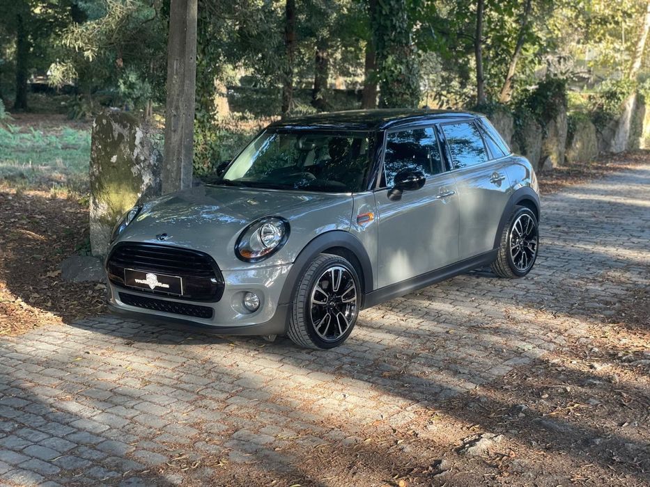 MINI 5 Portas Cooper D Aut.