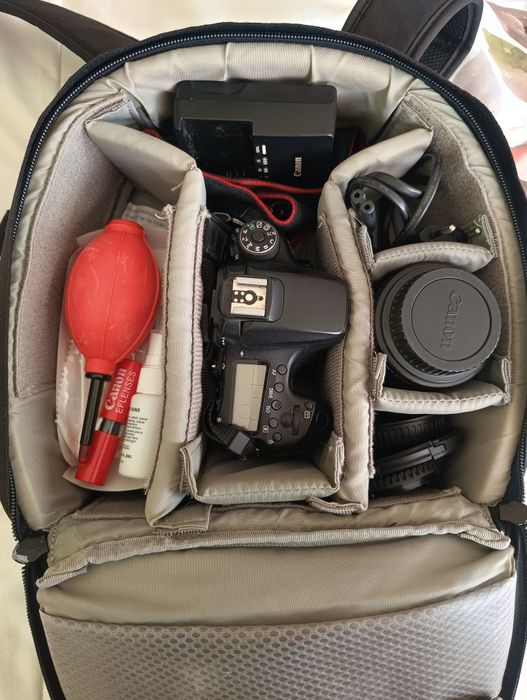 Canon 70D + Lente 18-135