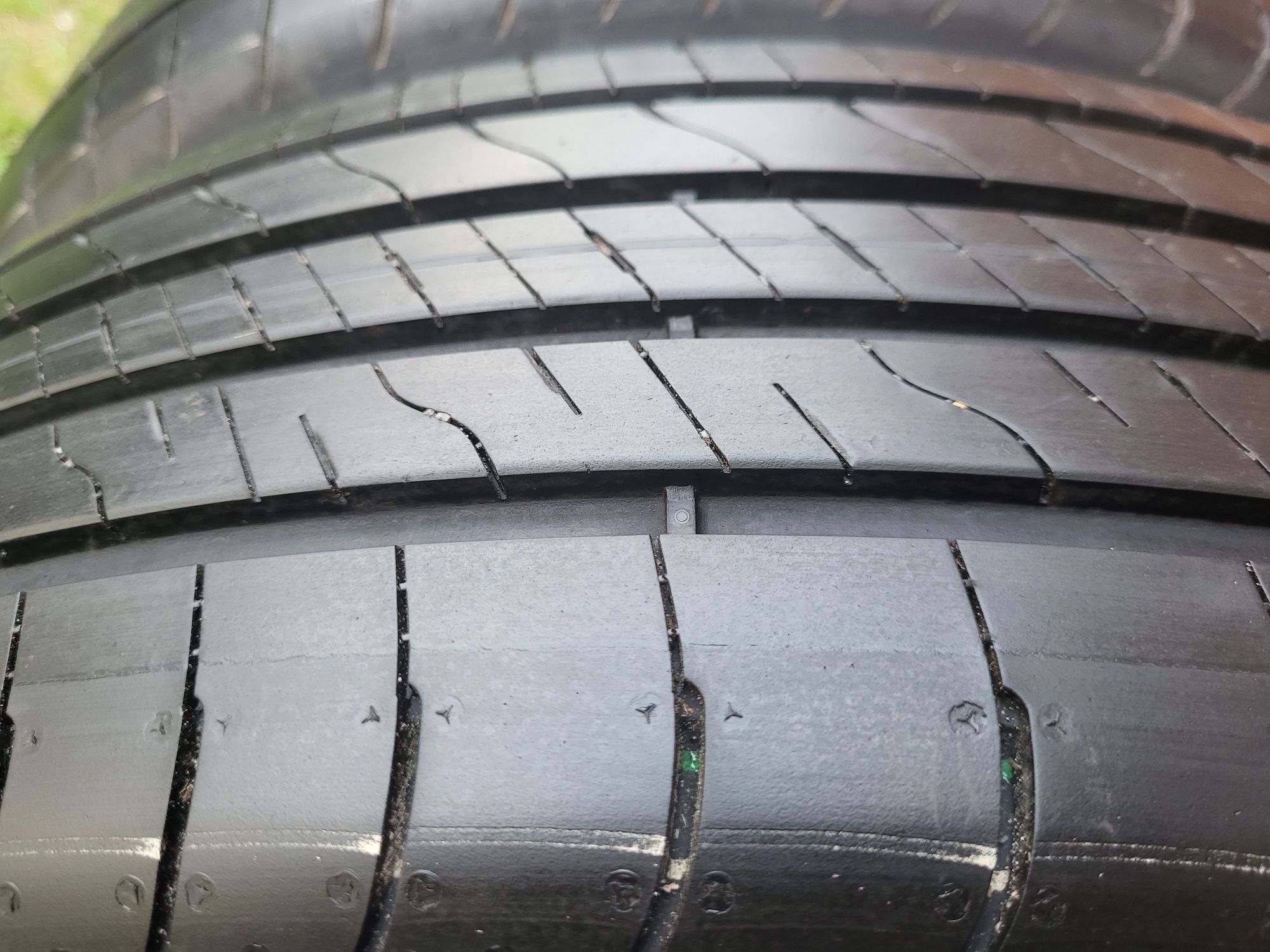 215/60 R17 96H Goodyear Efficientgrip SUV