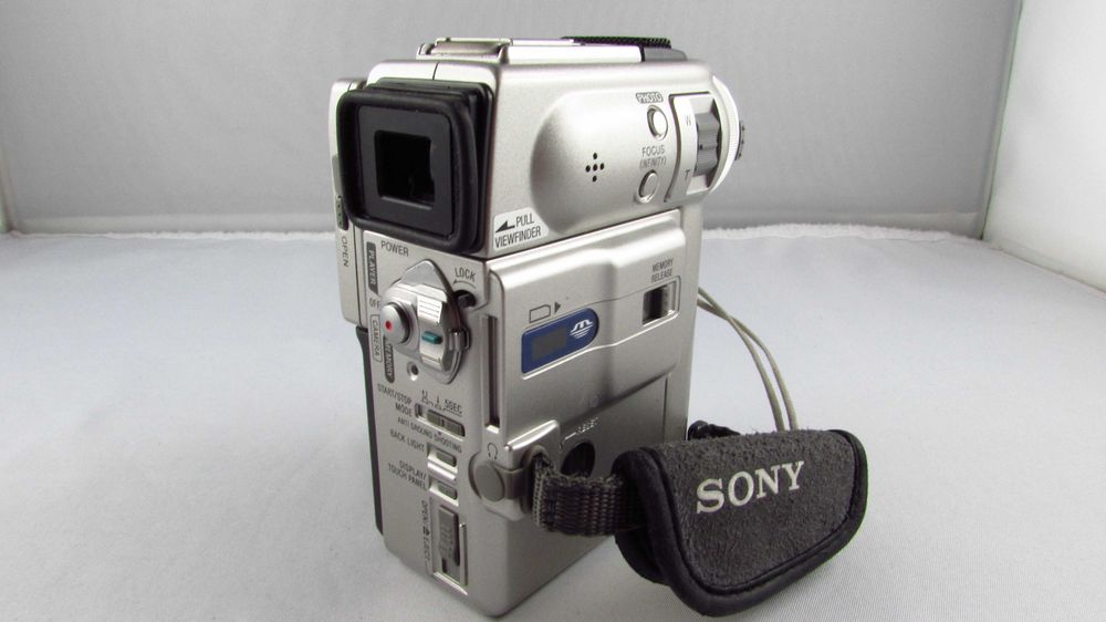 SONY - Mini DV DCR-PC3E Kamera cyfrowa