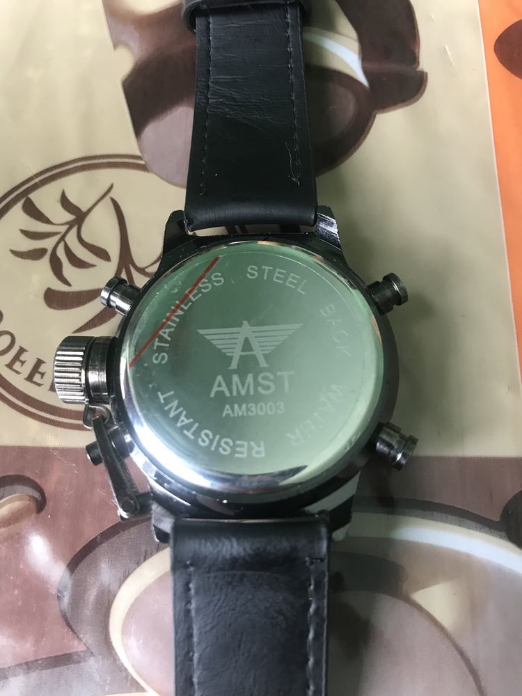 Продам чоловічий годинник AMST AM3003