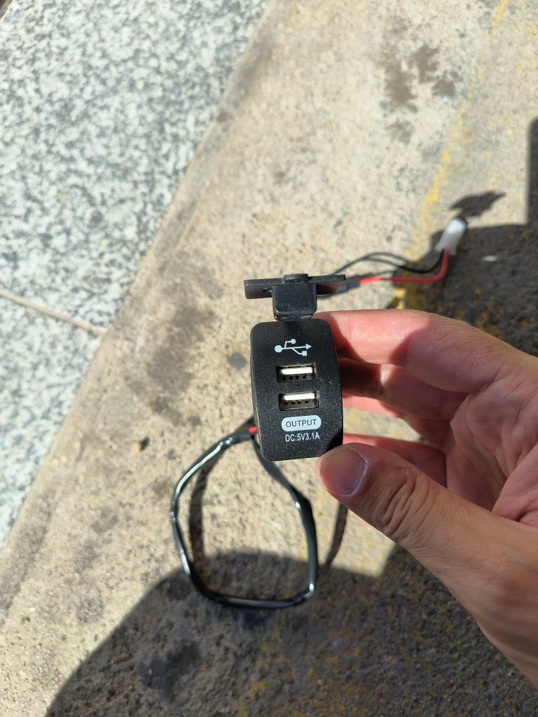 Ficha USB universal