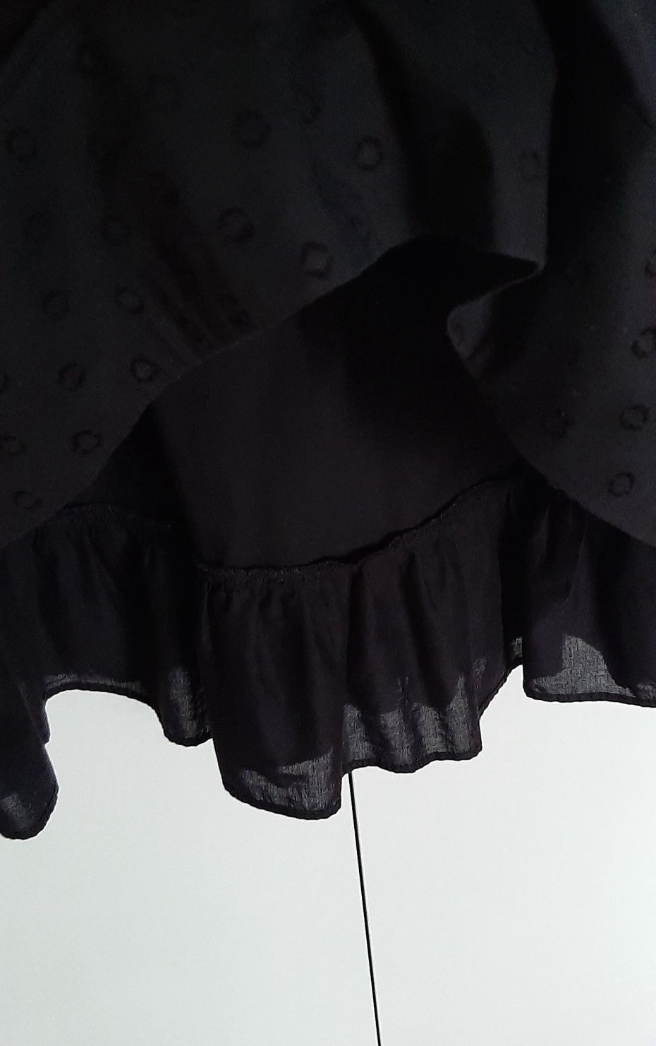 Брюки H&M,размер S/XS, платье чёрное размер М, 38
