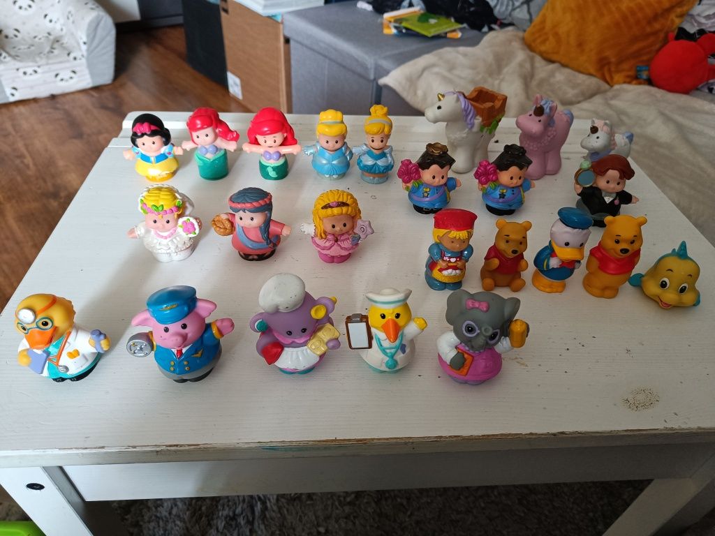 Figurki little people fisher price Disney księżniczka zwierzęta ludzik