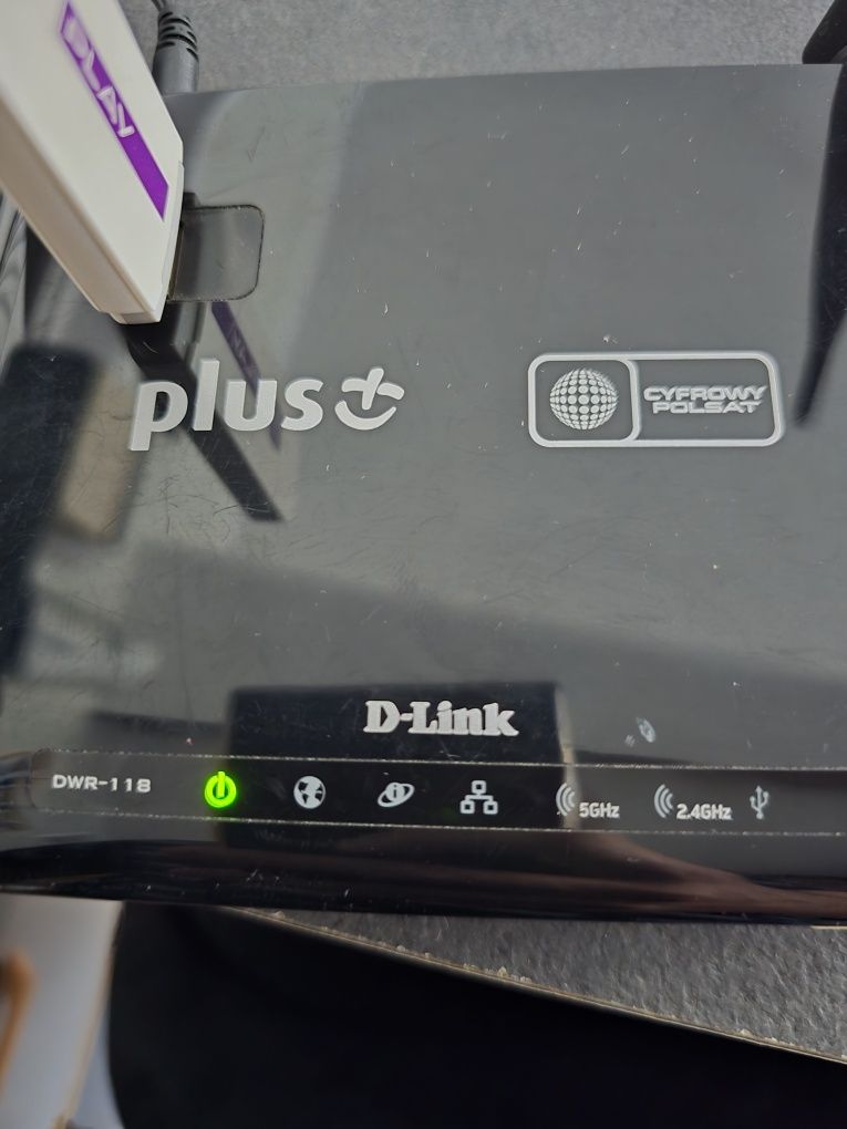 Router d-link dwr-118 wi-fi 5 z modem Huawei E3372 na kartę SIM 4G Lte