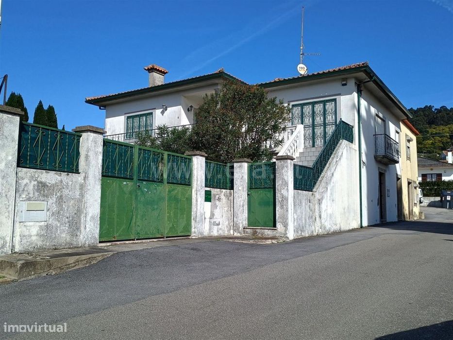 Moradia Geminada, Areosa, Viana do Castelo